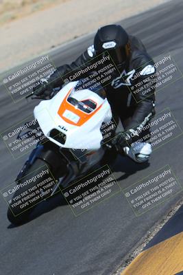 media/Oct-17-2024-Racers Edge (Thu) [[f51934c085]]/B Group/Session 2 (Turn 6 Inside)/
